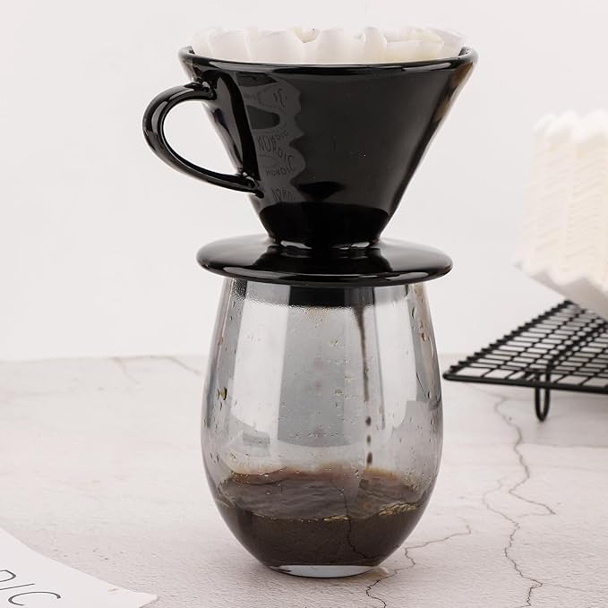 EUSOAR Single Serve Coffee Filters,1-2 Cup Pack of 200 White Mini Disposable Unbleached Replacement Basket Drip Coffee Filters Paper Sheets, for Home Commercial Dripper Pour Over Drip Coffee Makers